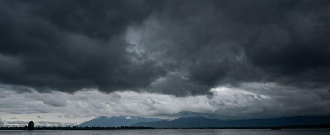 Heavy Rain Alert Issued for Jammu & Kashmir; IMD Warns of Flash Flood Risk